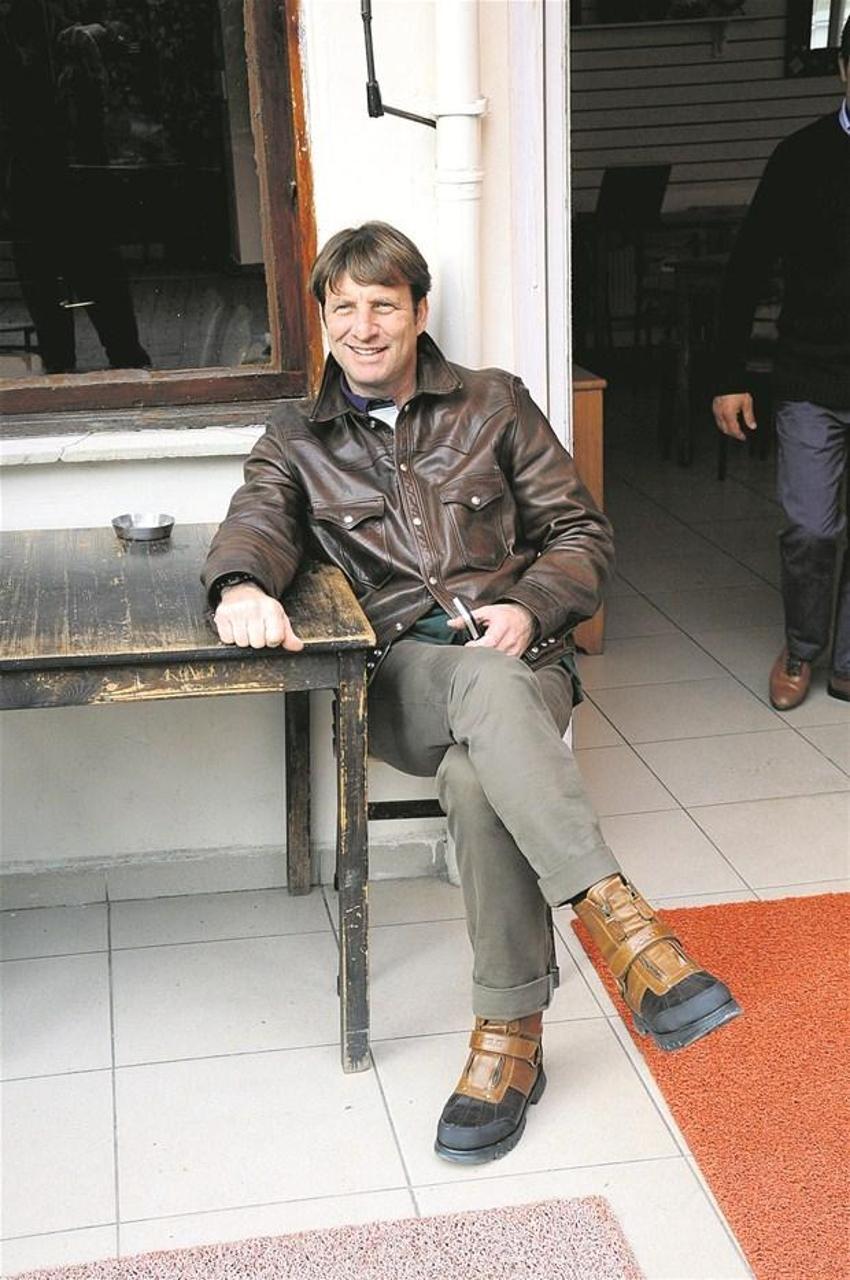 Hülya Avşar