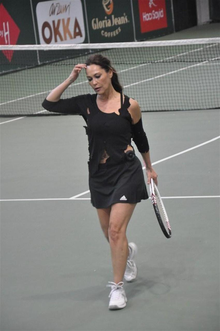 Hülya Avşar