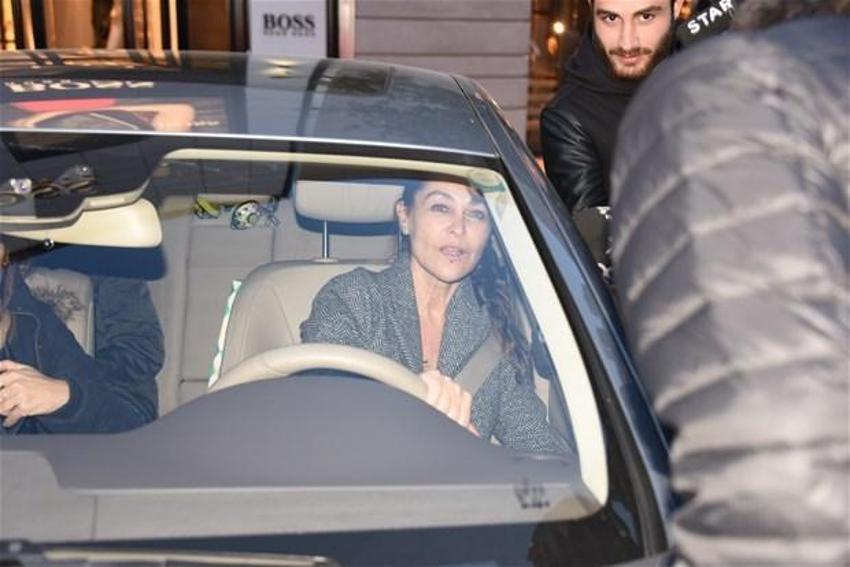 Hülya Avşar