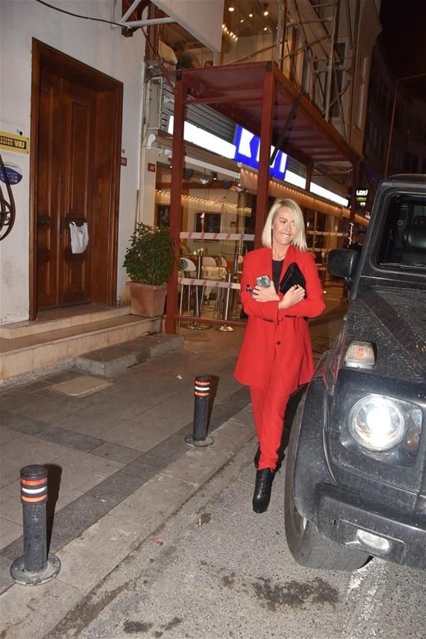 Hülya Avşar