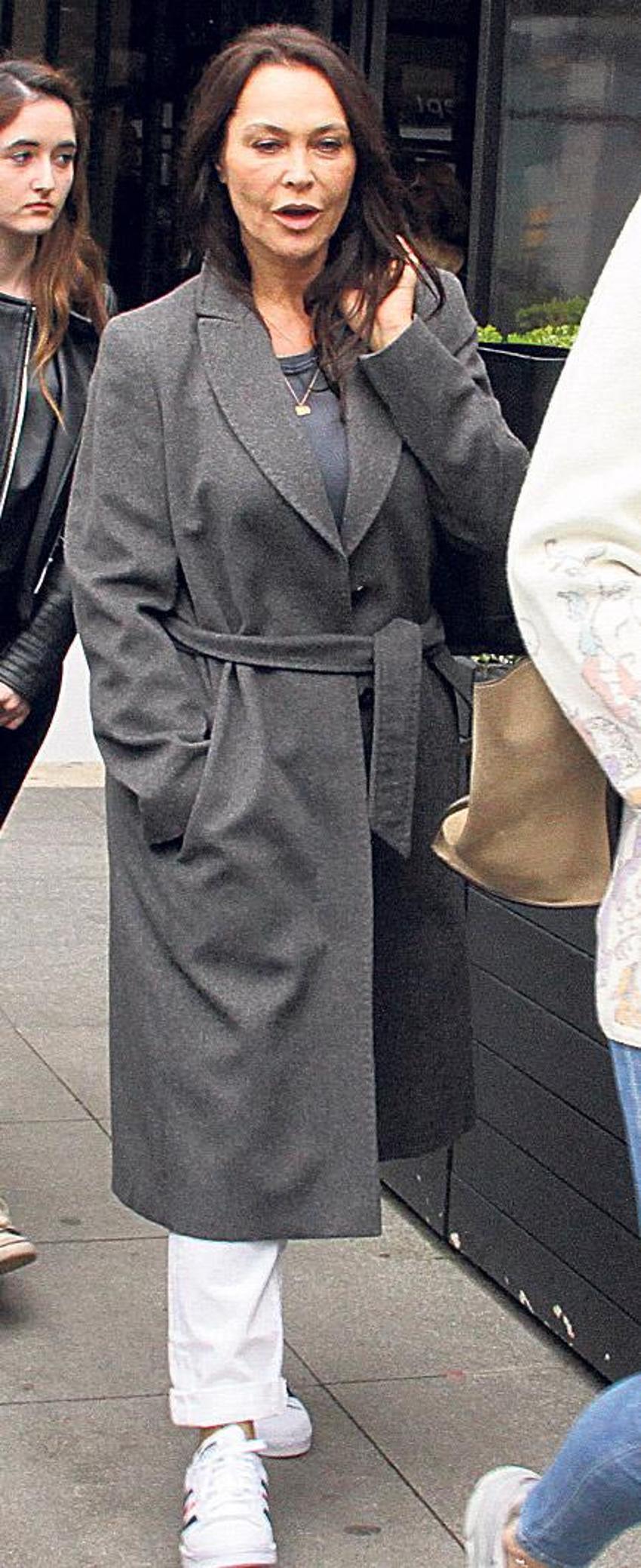 Hülya Avşar