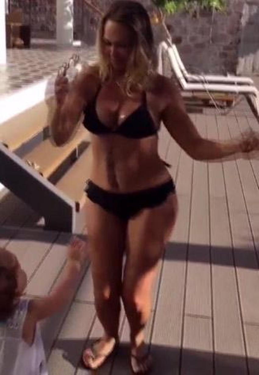 Hülya Avşar