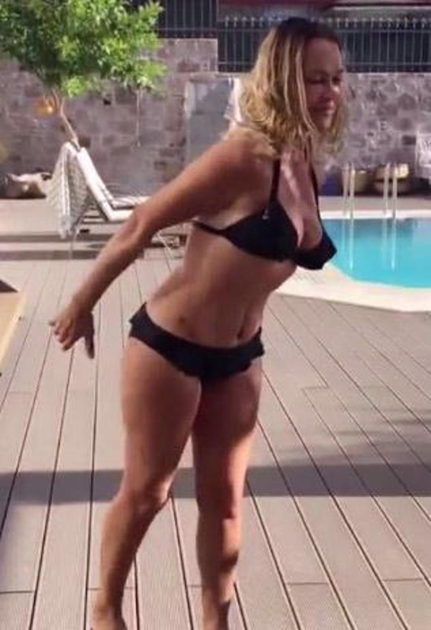 Hülya Avşar