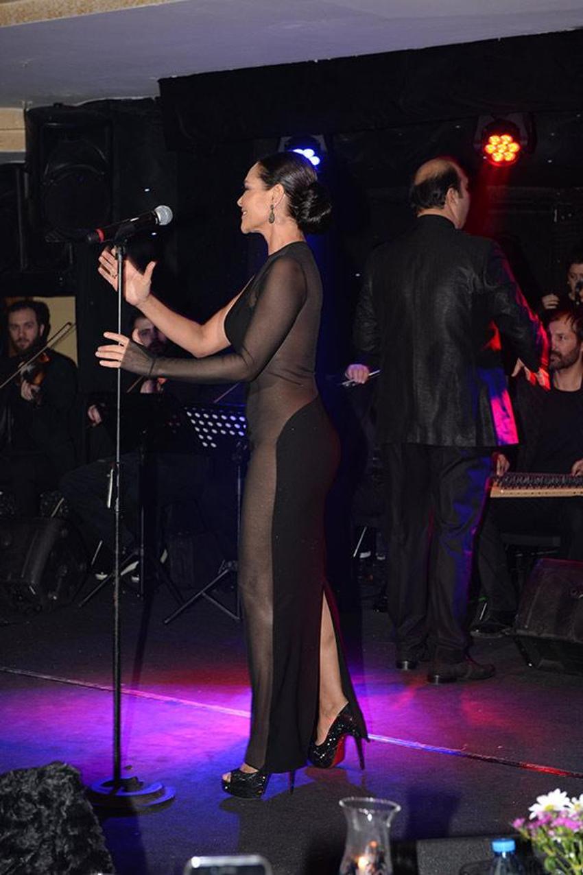 Hülya Avşar