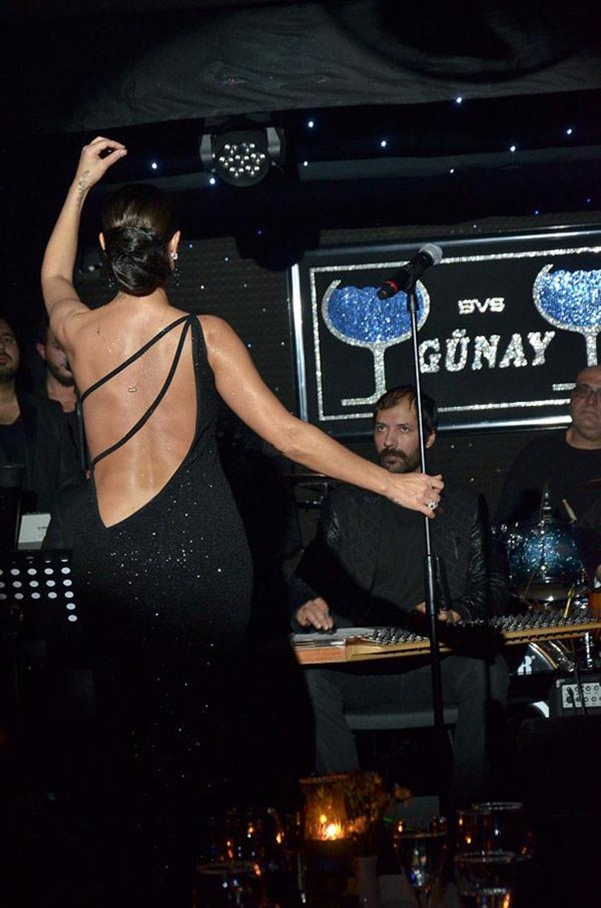 Hülya Avşar