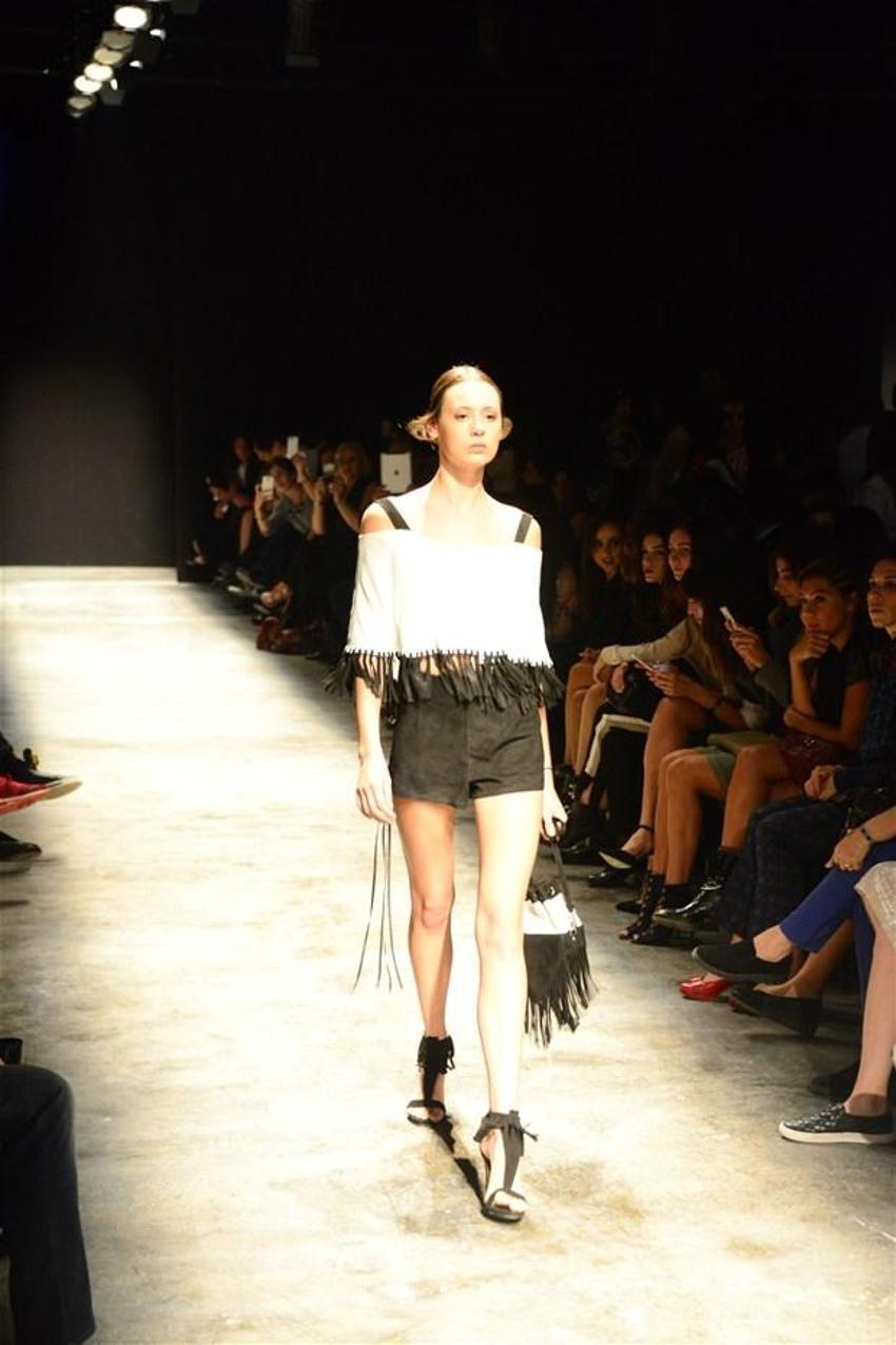 İstanbul Fashion Week’e isyan damgası!