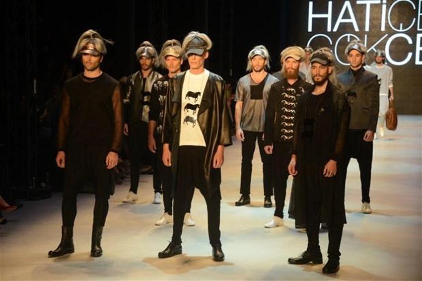 İstanbul Fashion Week’e isyan damgası!