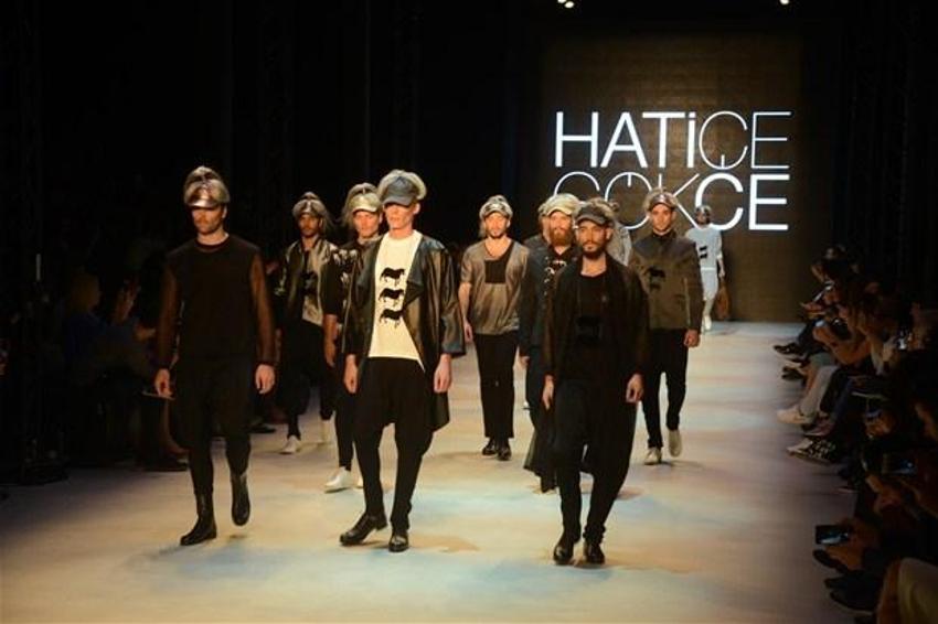 İstanbul Fashion Week’e isyan damgası!