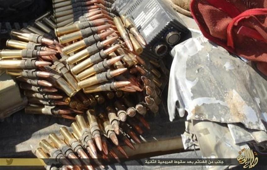 IŞİD düşürdüğü helikopterlerin fotoğraflarını yayınladı