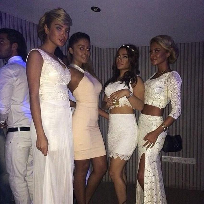 Tahran’ın zengin gençleri Instagram’da