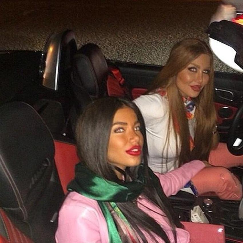 Tahran’ın zengin gençleri Instagram’da