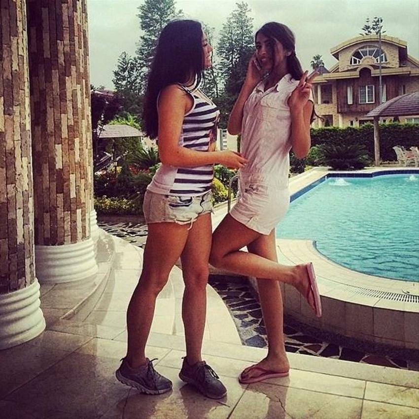 Tahran’ın zengin gençleri Instagram’da