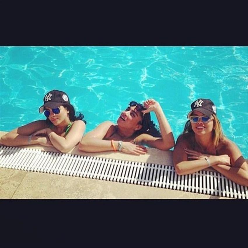 Tahran’ın zengin gençleri Instagram’da