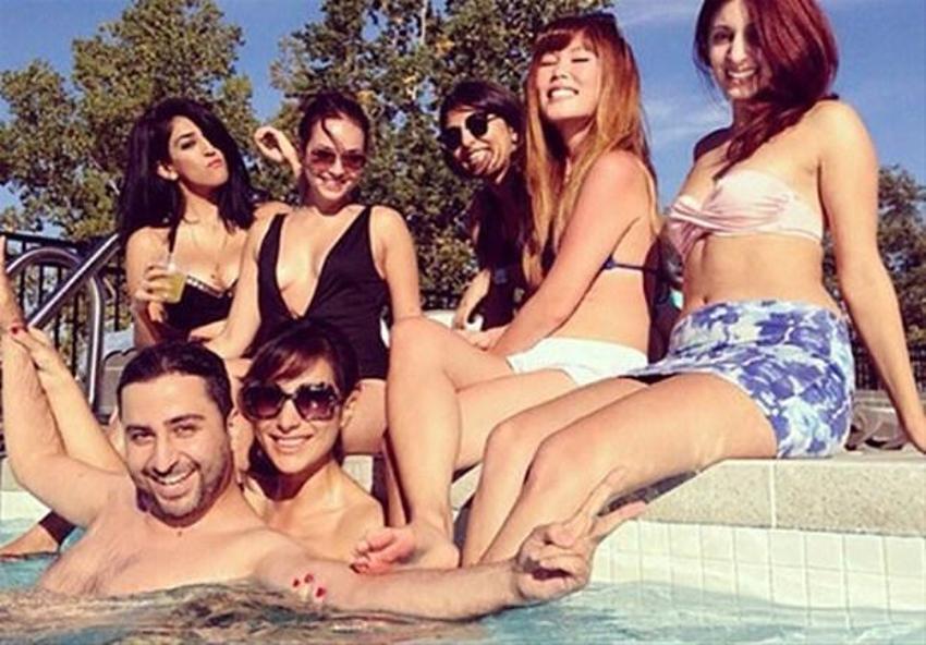 Tahran’ın zengin gençleri Instagram’da