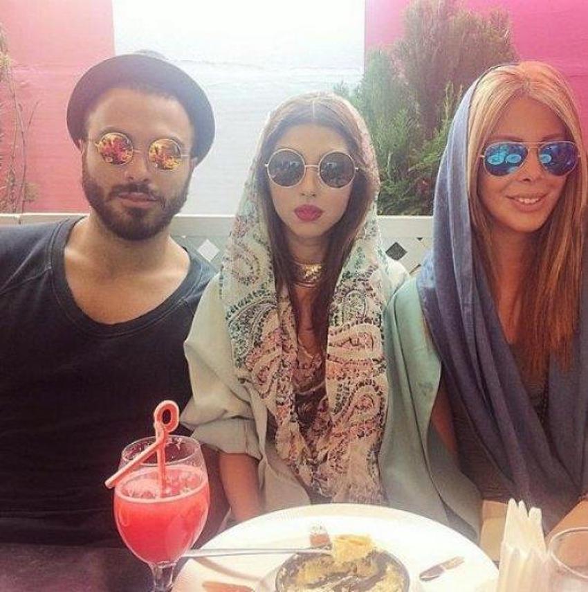 Tahran’ın zengin gençleri Instagram’da