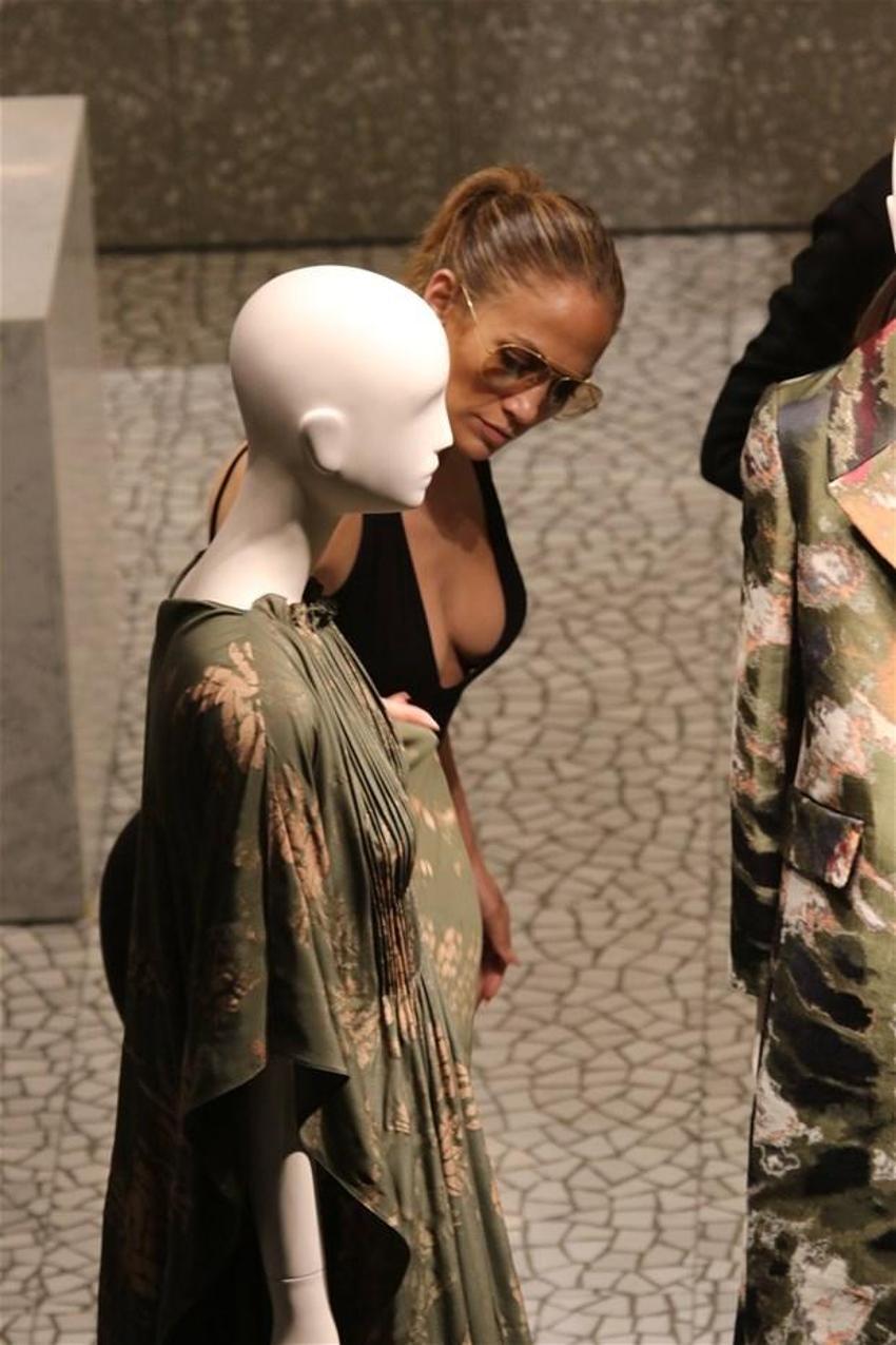 Jennifer Lopez