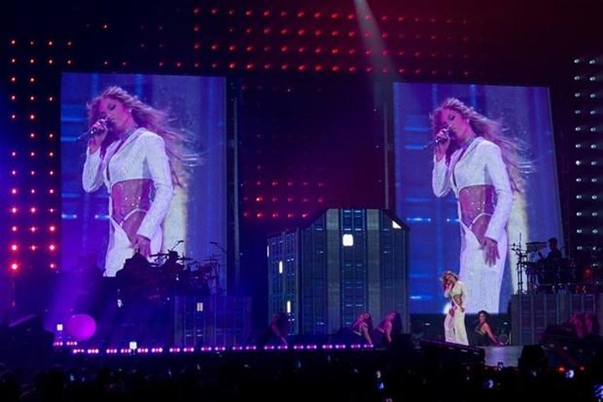 Jennifer Lopez