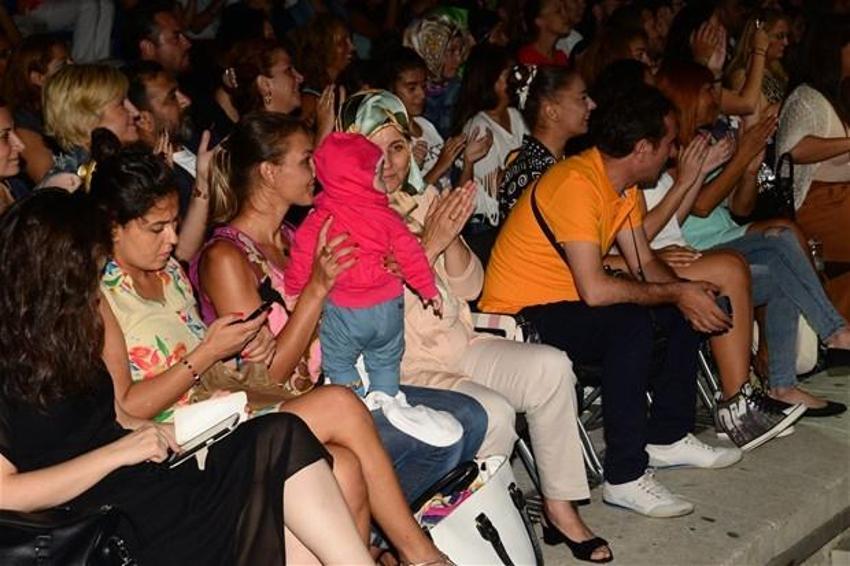 Hande Yener - Konser