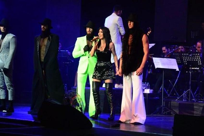 Hande Yener - Konser