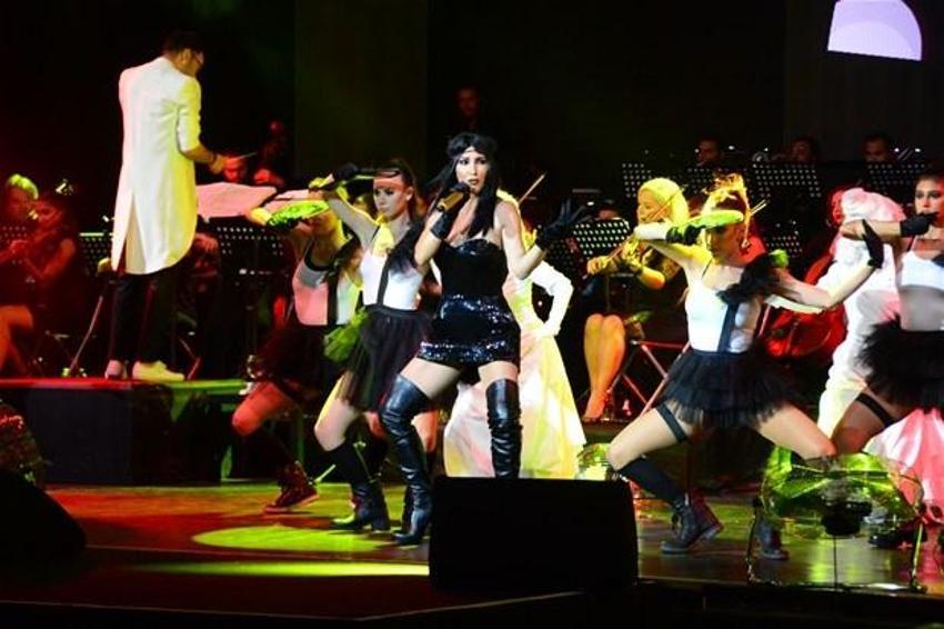 Hande Yener - Konser