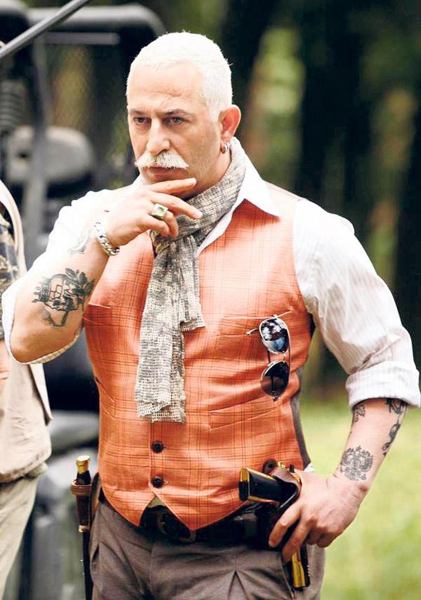 Cem Yılmaz