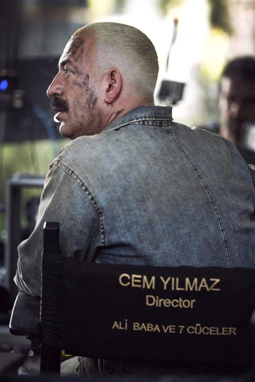 Cem Yılmaz