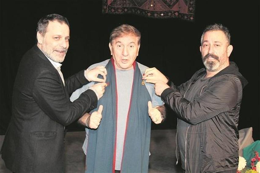 Cem Yılmaz