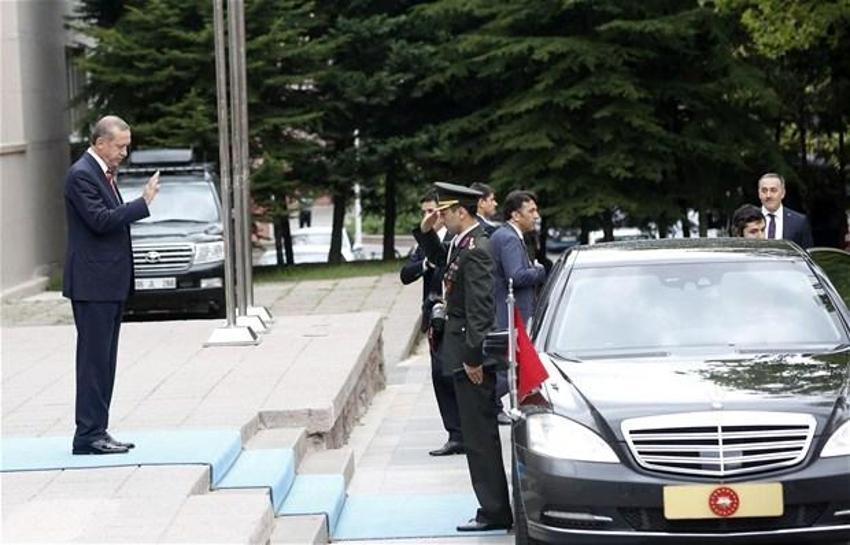 Gül'den Erdoğan'a veda ziyareti