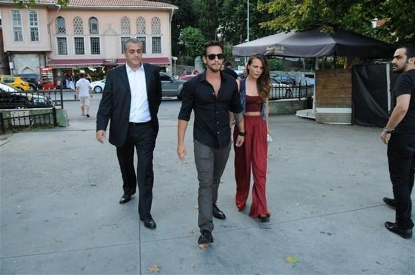 Sarp Levendoğlu - Birce Akalay evlendi!