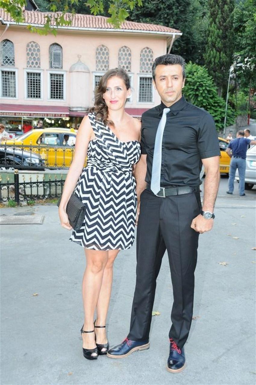 Sarp Levendoğlu - Birce Akalay evlendi!