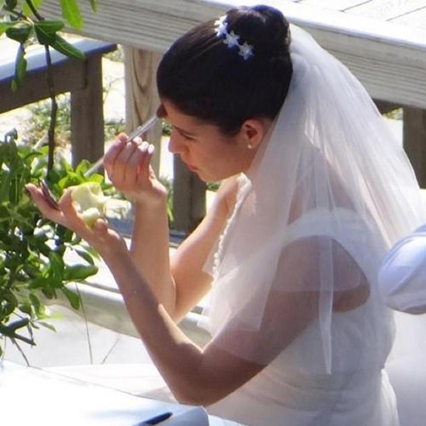 İşte Beren Saat'in gelinliği