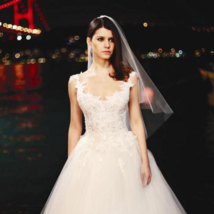 İşte Beren Saat'in gelinliği