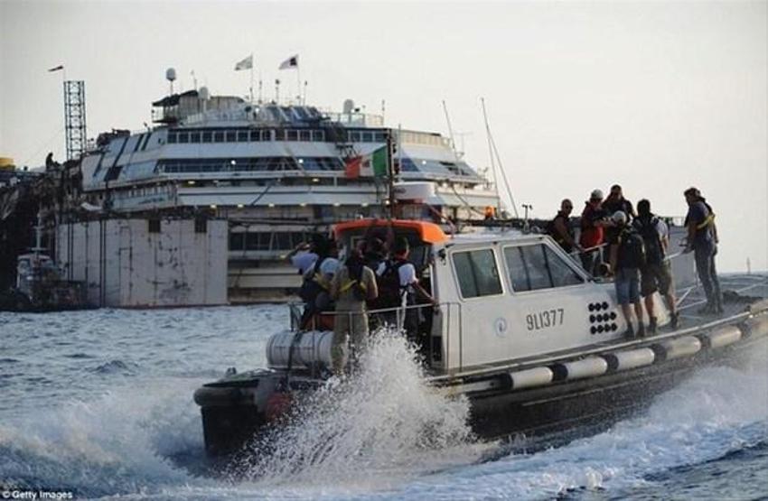 Costa Concordia gemisi faciasından görüntüler yayınlandı