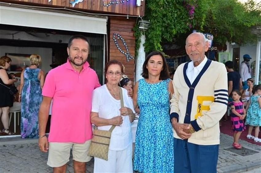 Akrep Nalan eski dostlarla!
