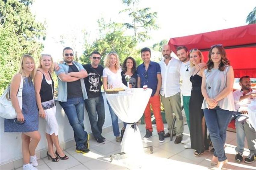 Merve Boloğur