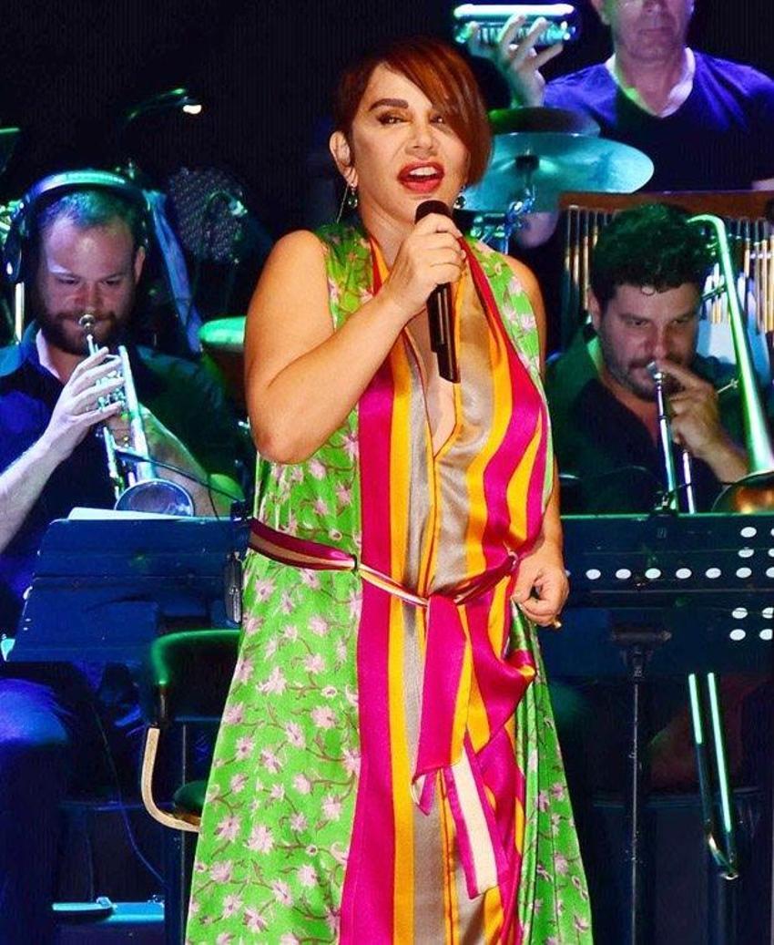 Merve Boloğur