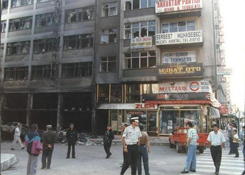 Dakika dakika Sivas katliamı