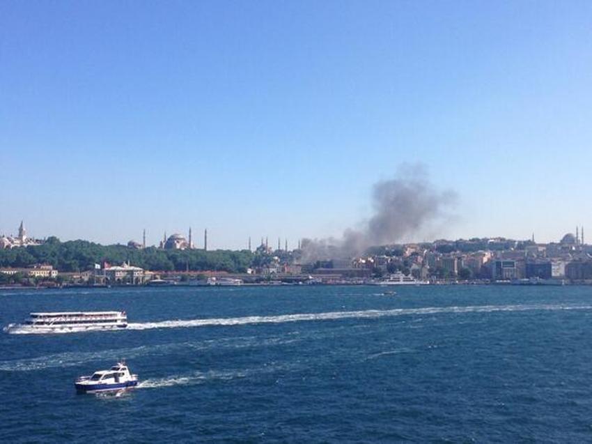 Sirkeci garı yanıyor!