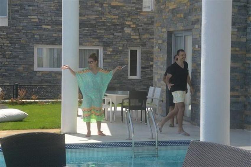 Demet Akalın Bodrum'da