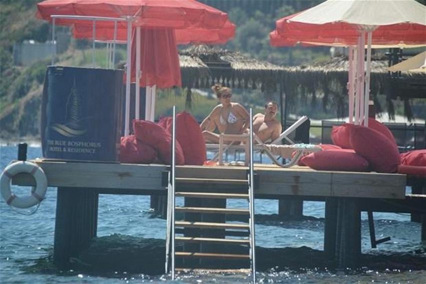 Demet Akalın Bodrum'da