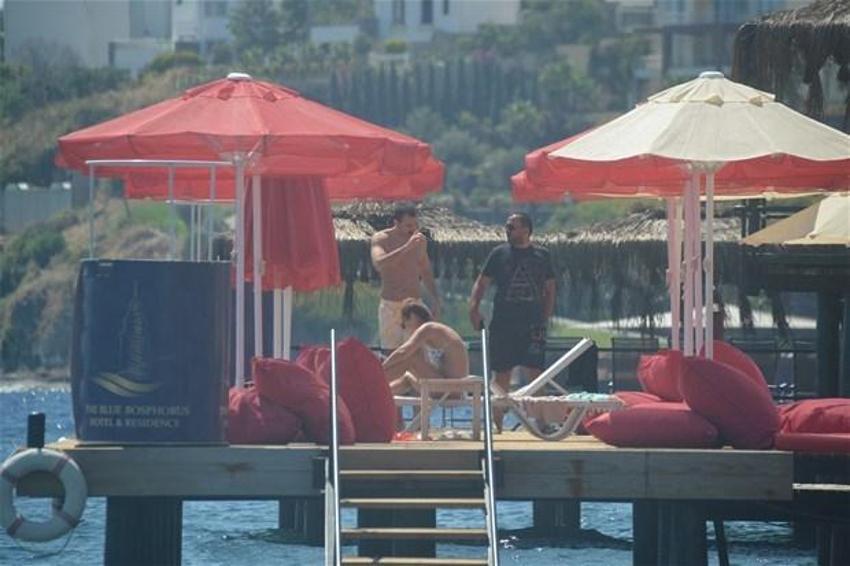 Demet Akalın Bodrum'da