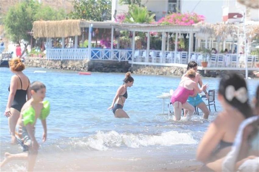 Lüks tekne ile açıldı