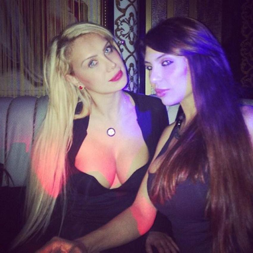 Esra & Ceyda kardeşler