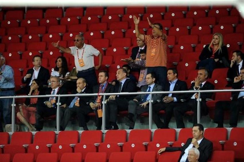 Fani Aysal'dan üçlü şov!