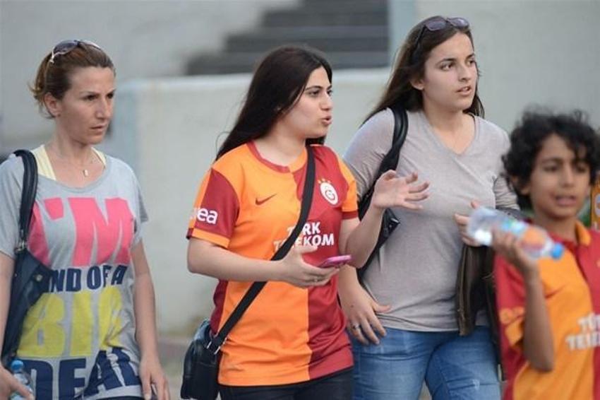 Fani Aysal'dan üçlü şov!