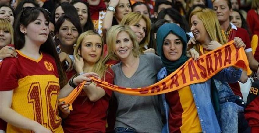 Fani Aysal'dan üçlü şov!