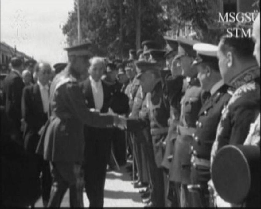 Atatürk´ün bu fotoğrafı sır gibi saklanıyordu!