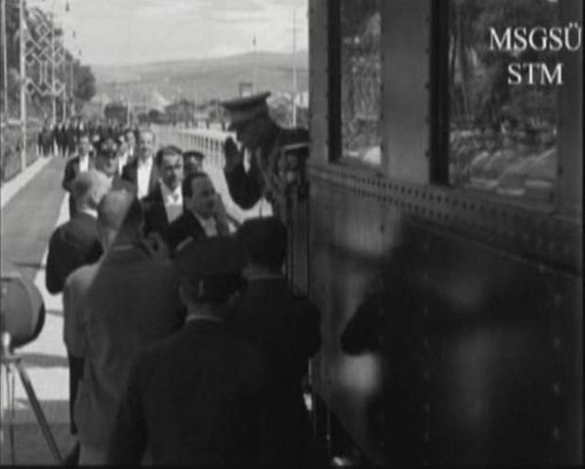 Atatürk´ün bu fotoğrafı sır gibi saklanıyordu!