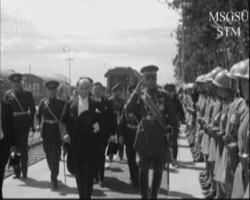 Atatürk´ün bu fotoğrafı sır gibi saklanıyordu!