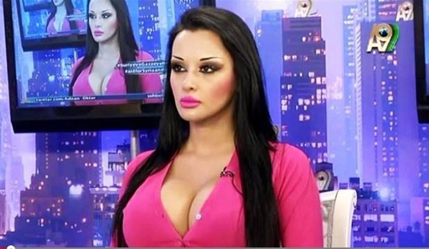 Adnan Oktar´ın kediciği Yasemin Ayşe Kiriş